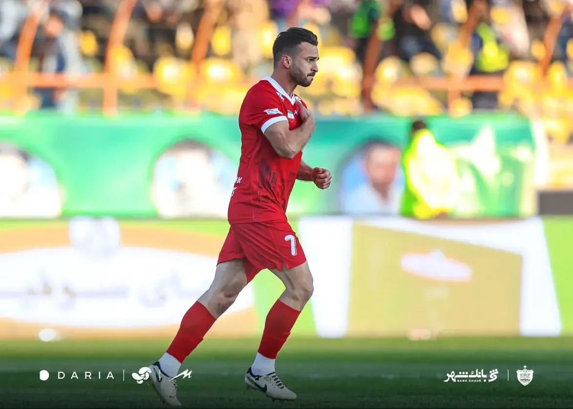استوری کاپیتان پرسپولیس پیش از غیبت اجباری استوری کاپیتان پرسپولیس پیش از غیبت اجباری