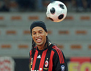 رونالدینیو: فصل بعد میلان قوی تر خواهد بود 