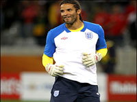 دخیا نه، هندرسون باید شماره یک منچستریونایتد باشد