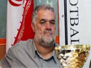 ملاحی: یاوری در تمرین پاس شركت نكند، غیبت می‌خورد
