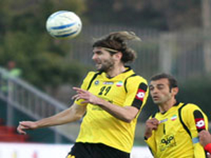 مس سرچشمه در انتظار مهاجم صربستانی