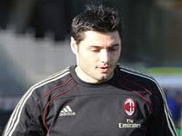 آملیا: من مقصر تساوی مقابل میلان هستم