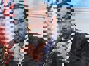 احمدی نژاد در برکناری دایی نقش نداشت