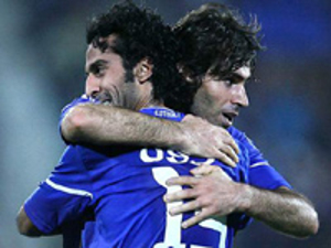 ولیدعلی با الكویت تمرین میكند