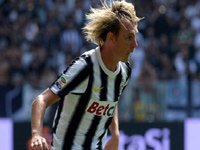 مهاجم نیمکت نشین، یووه را ترک می کند