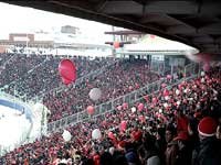 استقبال گرم از تراکتور در آزادی