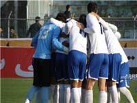 شکست ملوان مقابل گسترش فولاد در نیمه اول