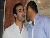 چاووشی به عیادت زارع رفت
