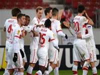 گنتنر کاپیتان اشتوتگارت باقی می‌ماند