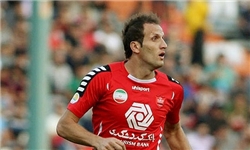 اولین کرنر پرسپولیس و اولین سیو دربی