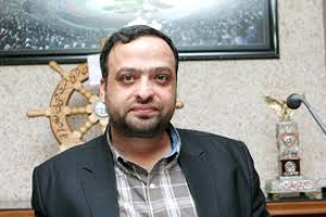 بزرگی: نمی‌توان قرارداد بازیکنان را کسر کرد