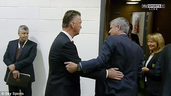 ادعای سان:آغاز مذاکره مورینیو با منچستریونایتد