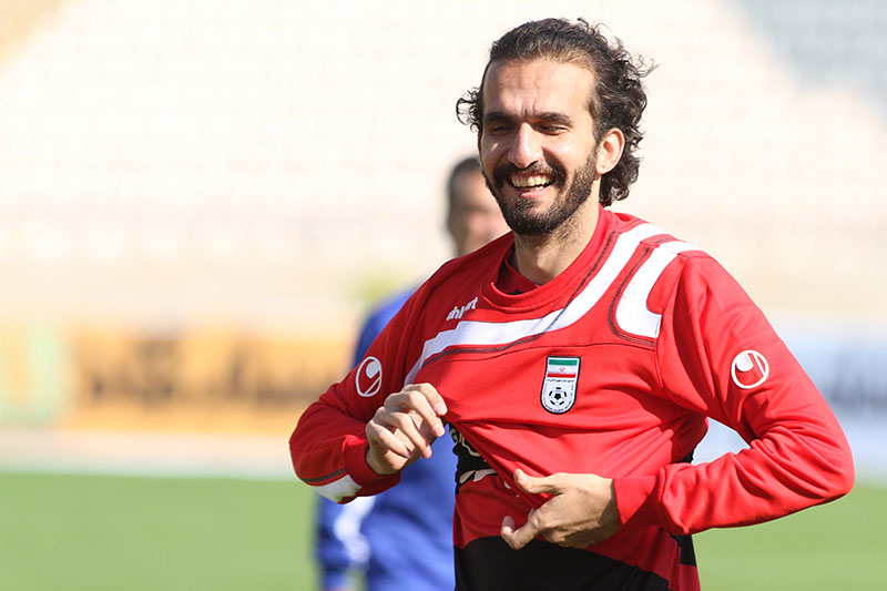 محمد نوری تراکتوری میشود