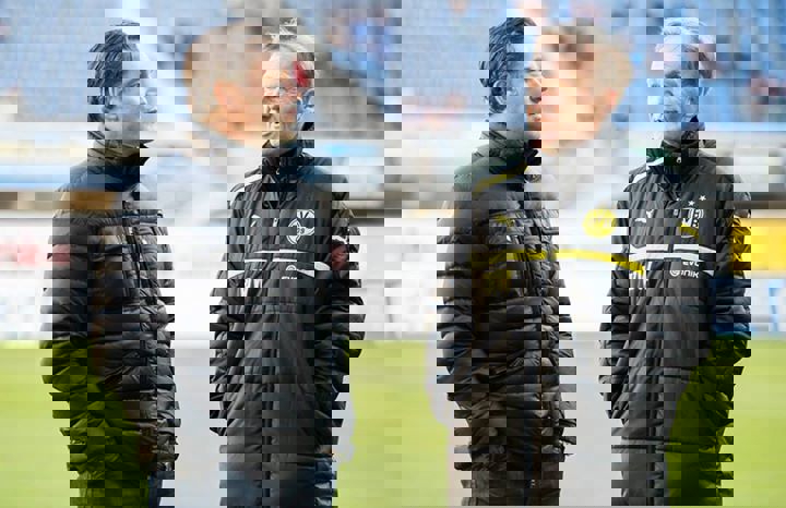 پاسخ مدیر دورتموند به انتقاد لوو