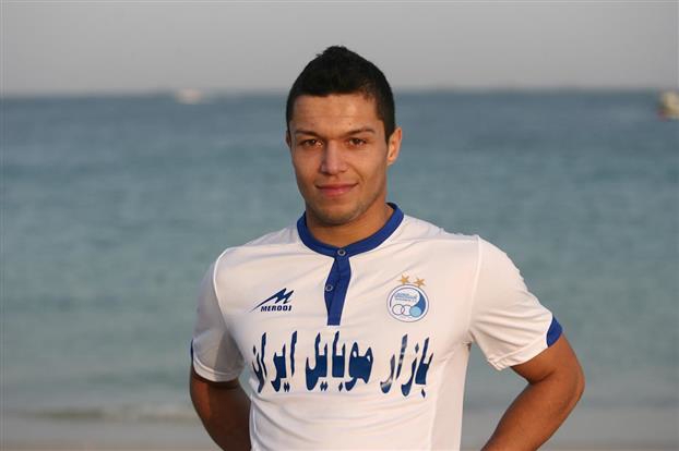 بازیکن سابق استقلال مد نظر الهلال