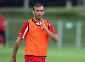دومین ستاره نفت هم مصدوم شد
