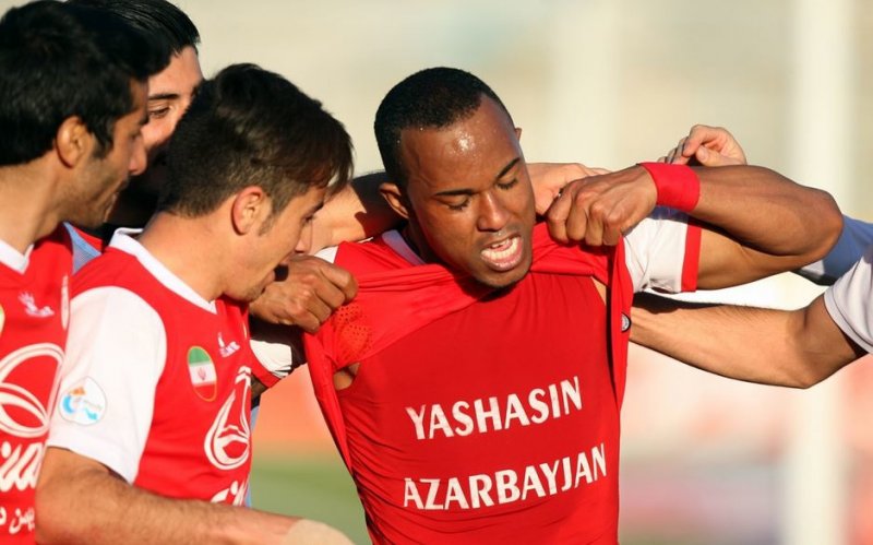 ادینهو: آندو را سورپرایز کردم