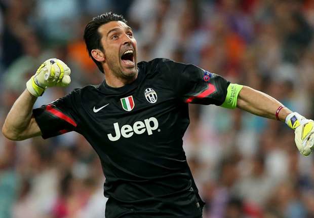 کرایف:بوفون شایسته ترازمسی برای توپ طلاست