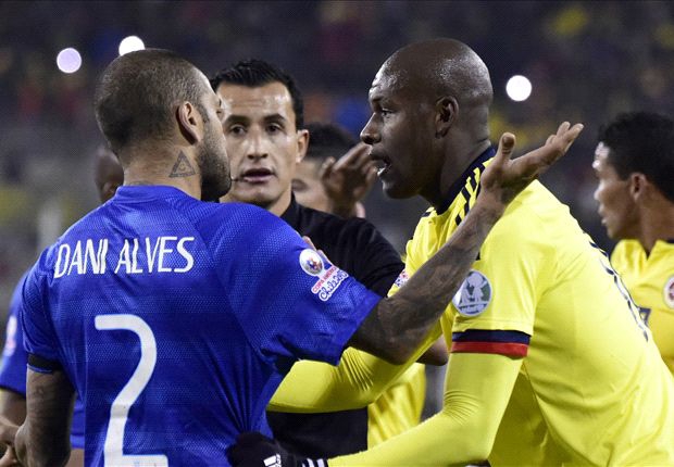 دنی آلوس: همه علیه برزیل هستند