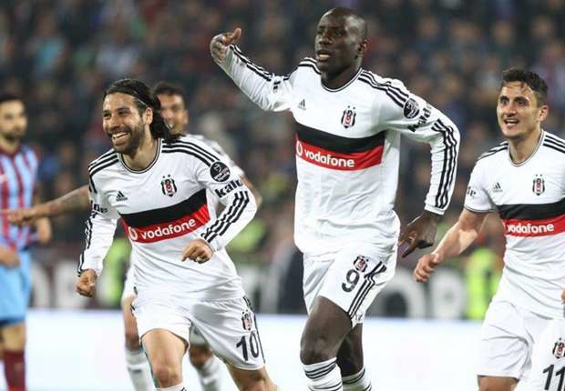 دمبا با به شانگهای شنهوا پیوست