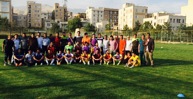 راه آهنی ها در ورزشگاه دستگردی