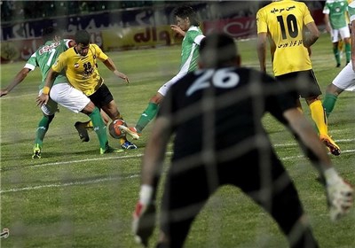 پیشنهاد برگزاری دربی اصفهان در روزی دیگر