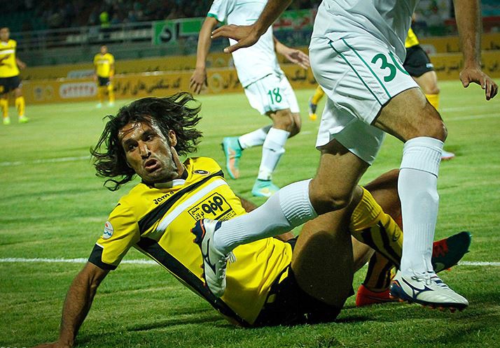 عبدالله کرمی به ترکیب سپاهان بازگشت