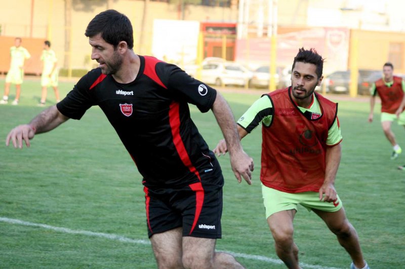 کریم باقری با پرسپولیس به اصفهان نرفت