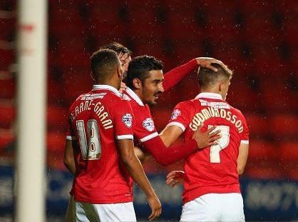 قوچان نژاد و نبرد سخت برابر شفیلد