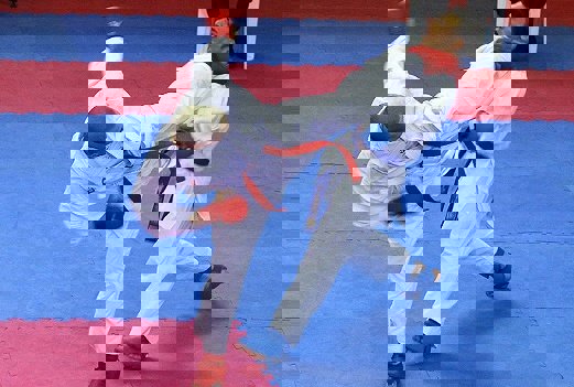 کاراته وان چین؛ میعادیاری برای طلا مبارزه میکند