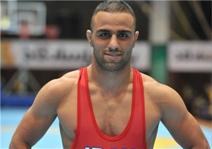 قاسمی باخت و پنجم شد