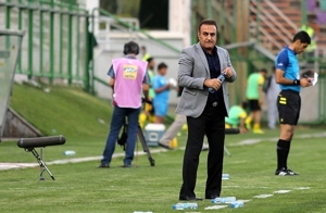 کاظمی: به طارمی باختیم نه تاکتیک برانکو