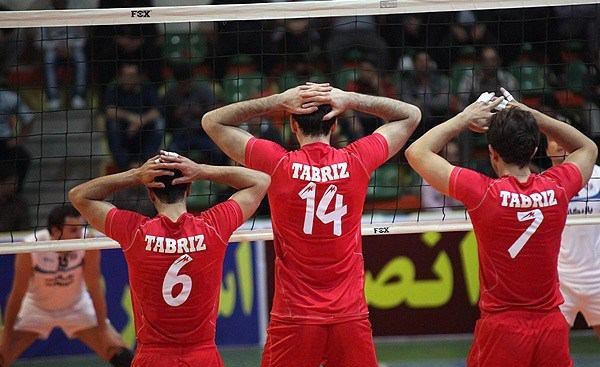 لیگ والیبال تحت مدیریت درخشنده
