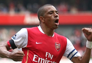 خداحافظی ستاره سابق آرسنال از دنیای فوتبال