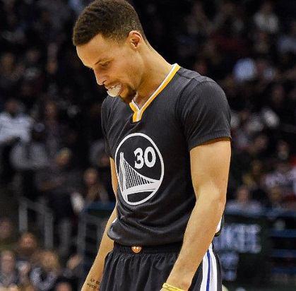 رکورد لیکرز در NBA دست نیافتنی باقی ماند