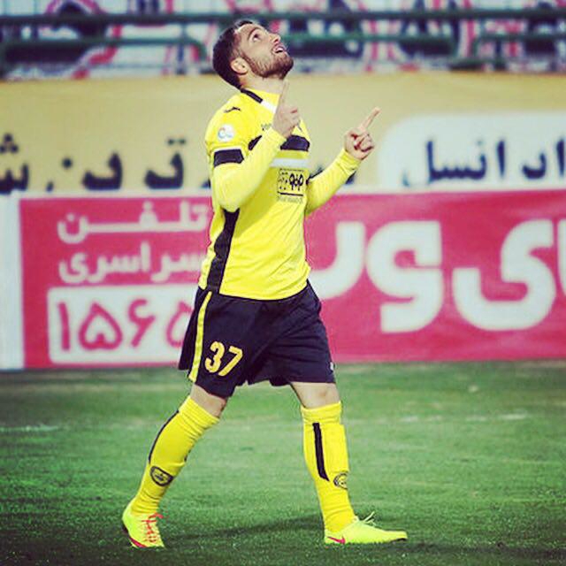 فاضلی: برای خلعت آرزوی موفقیت میکنم