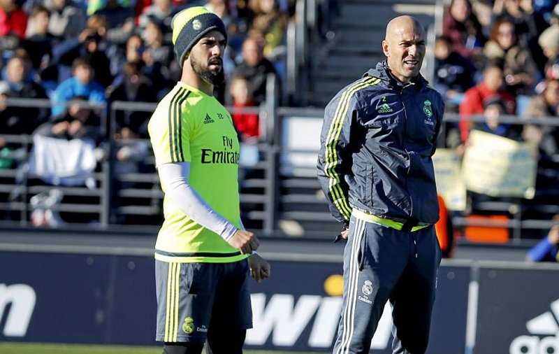 مهر ممنوع الخروجی زیدان برای ایسکو