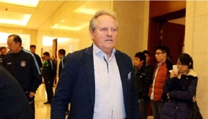 سرمربی پیشین پرسپولیس استعفا کرد