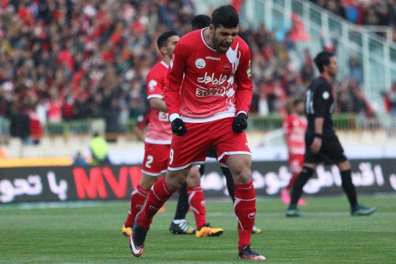 واکنش طارمی به پیشنهاد تمدید با پرسپولیس