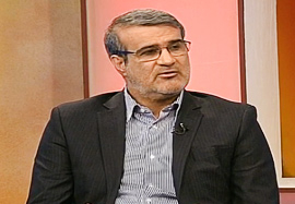 قنبرزاده: قول میدهم وارد حاشیه نشوم