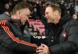 پیش بازی منچستریونایتد - میتیلند