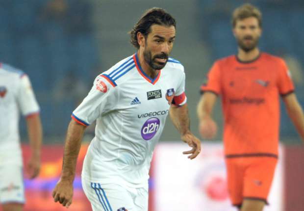 پیرس: اوزیل در سطح برگکمپ است