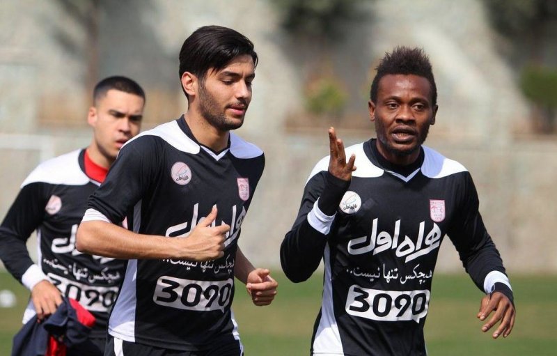 شریفی از لیست 18 نفره خط خورد