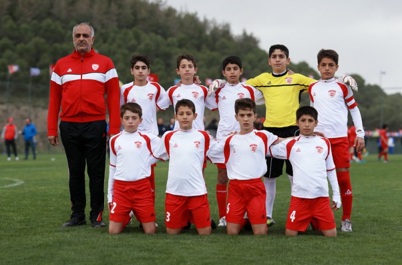 کسب مقام سوم توسط آکادمی کیا