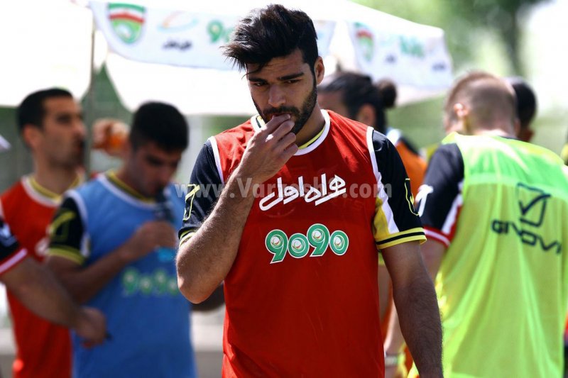 پرسپولیس – طارمی؛ گاهی دور گاهی نزدیک