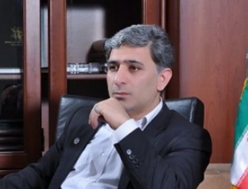 انصراف مدیرعامل بانک ملی از حضور در استقلال