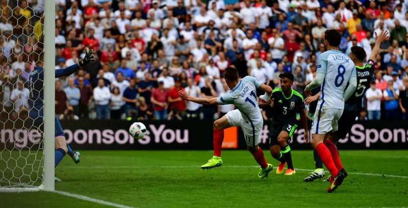 1120104