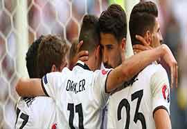 کری خوانی آلمانی ها برای فرانسوی ها(عکس)