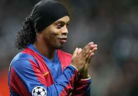 دعوت از رونالدینیو برای بازی در استرالیا