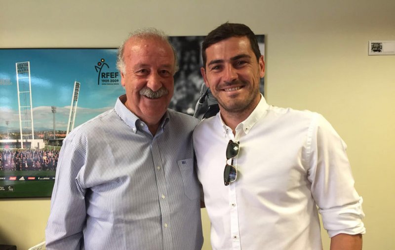 از کشمکش دلبوسکه و کاسیاس متعجب شدم